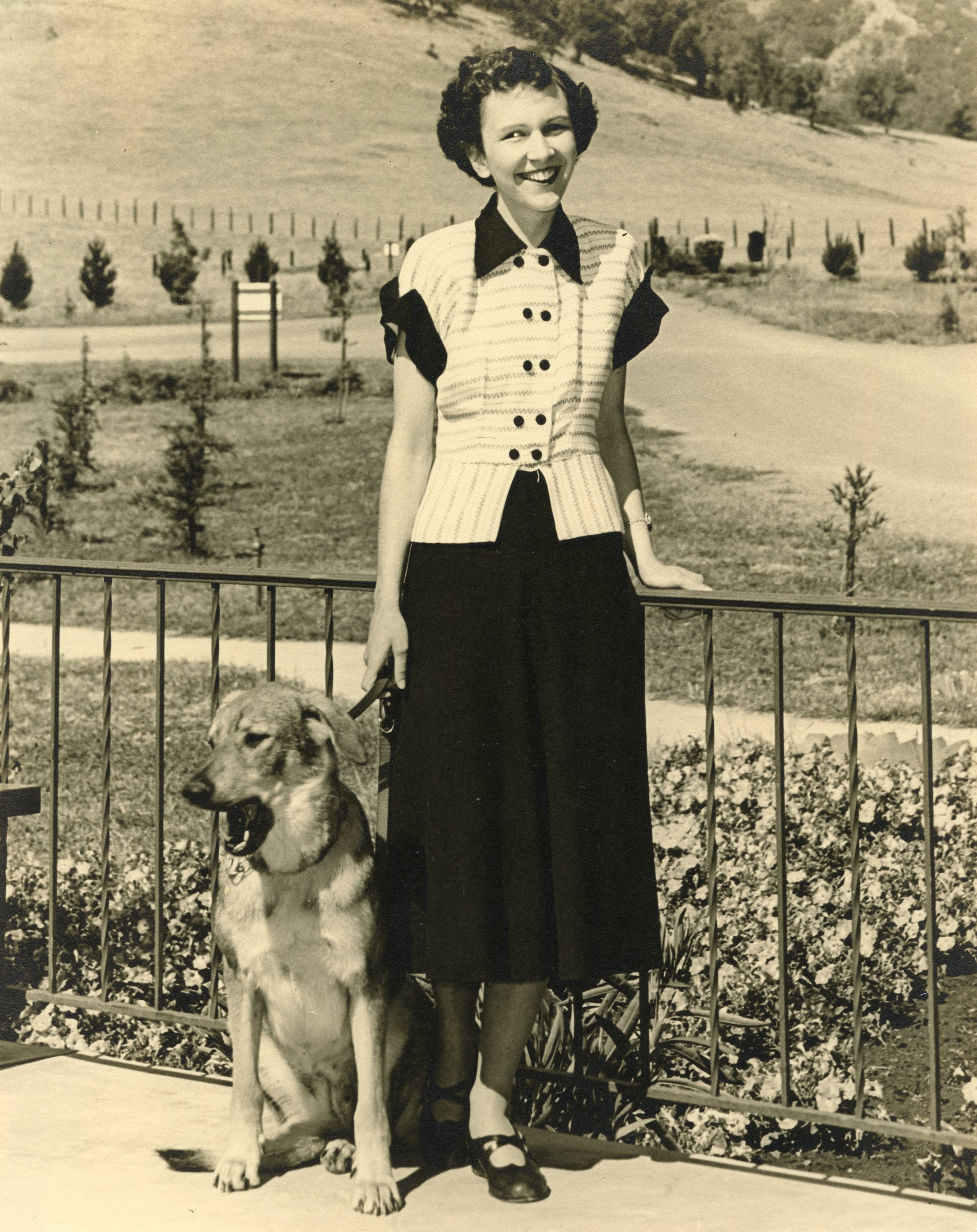 Iva (Speed) Menning with guide dog Queenie 